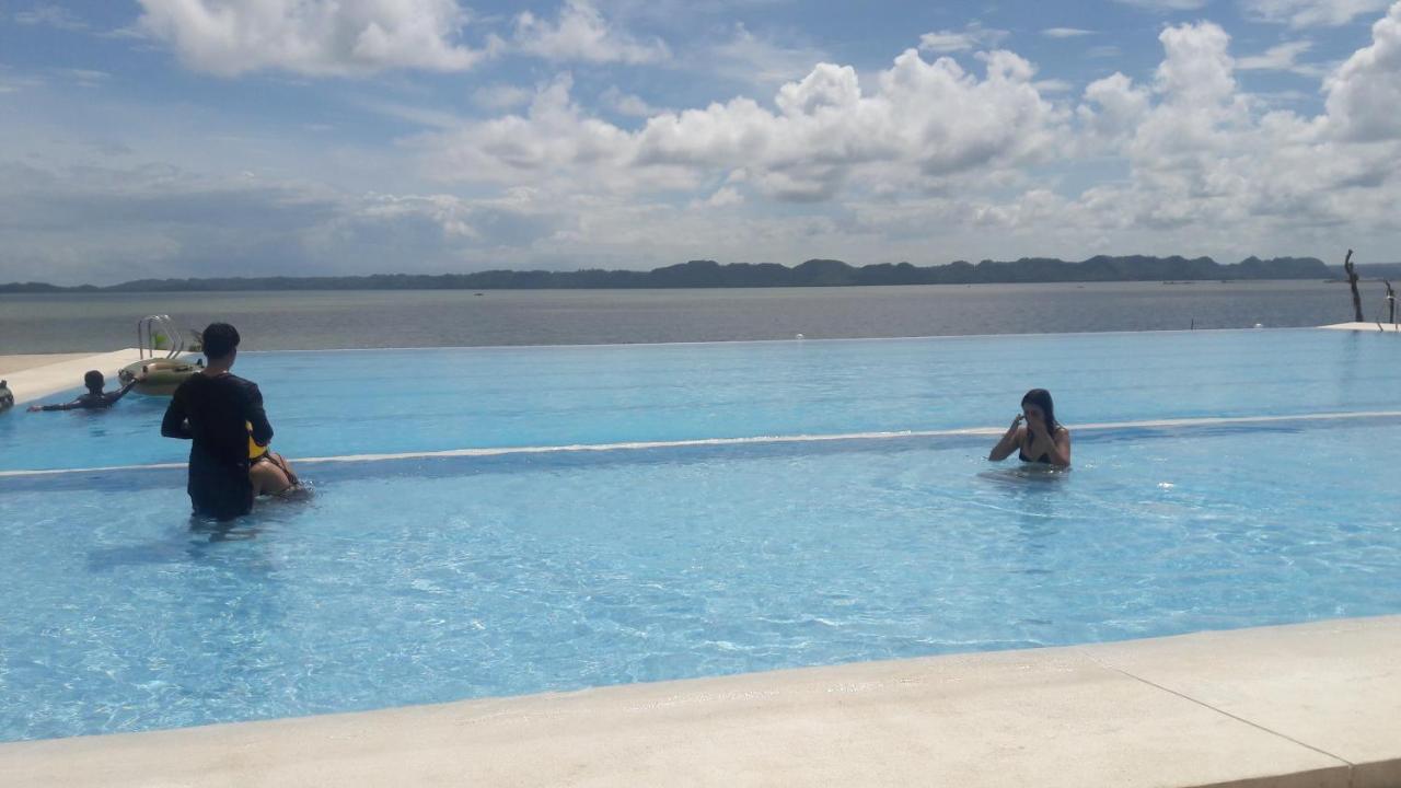 Sea Garden Resort Iloilo Bagian luar foto