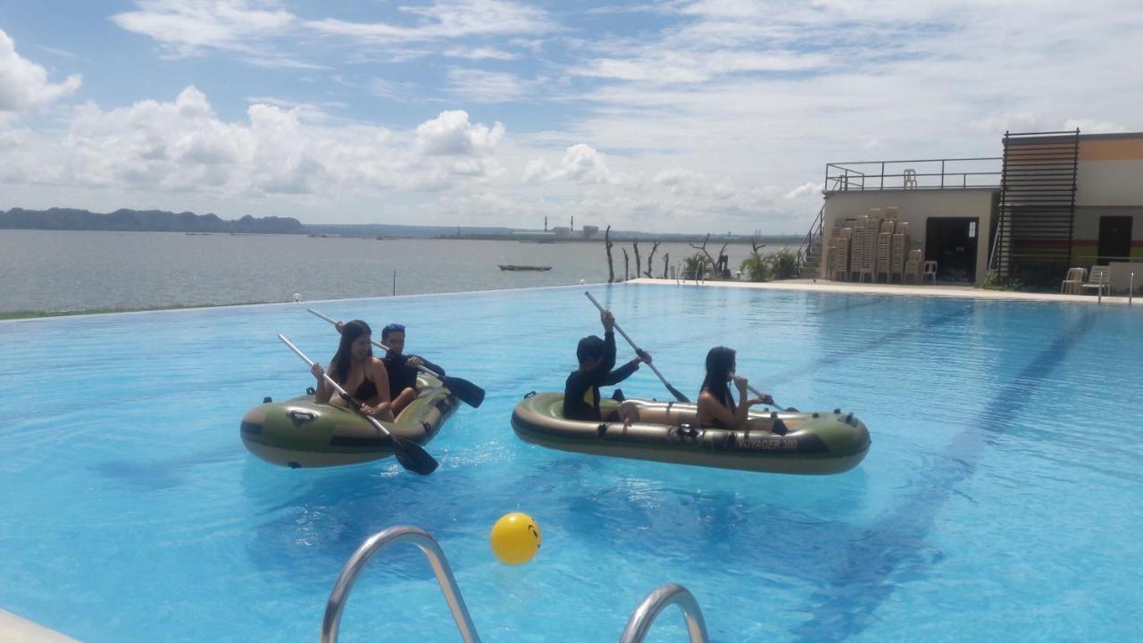 Sea Garden Resort Iloilo Bagian luar foto