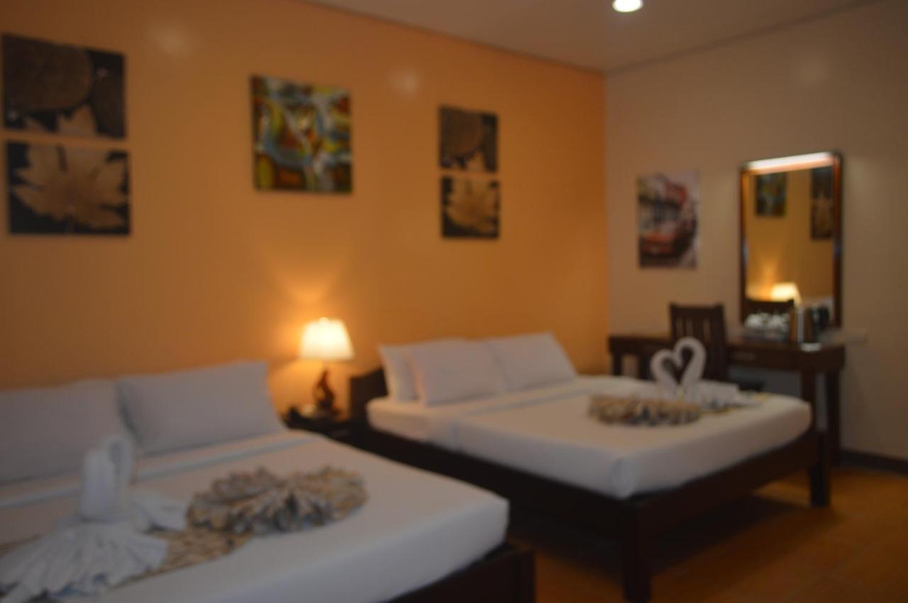 Sea Garden Resort Iloilo Bagian luar foto