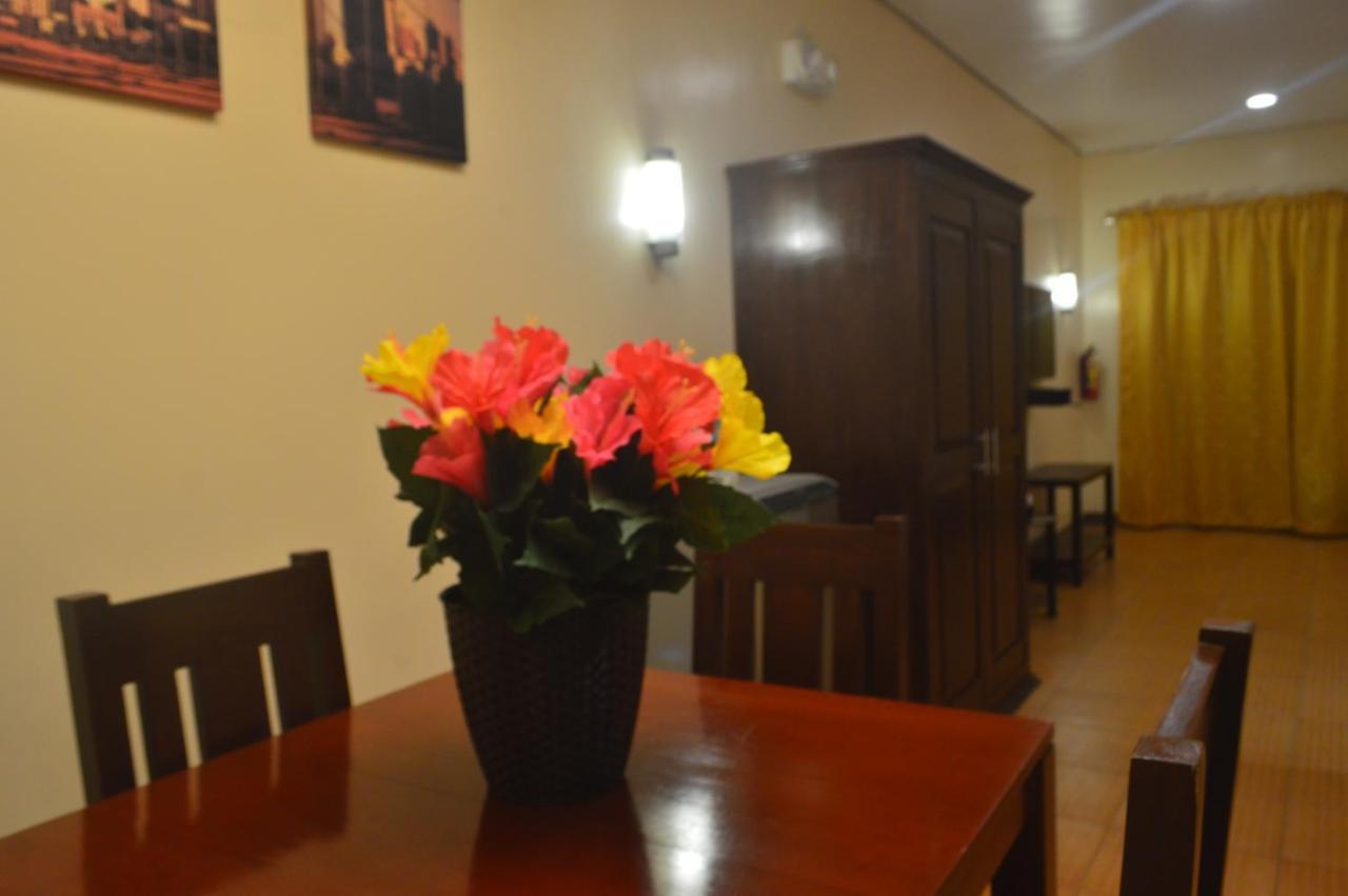 Sea Garden Resort Iloilo Bagian luar foto